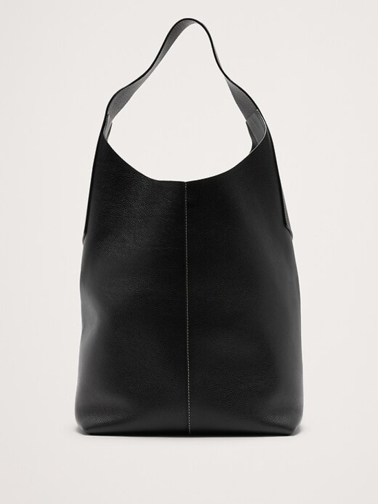 Banana Republic Handbags - Banana Republic Black Pebbled Leather Shoulder Bag